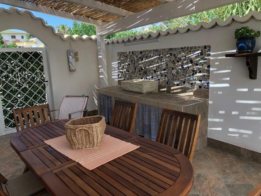 Villa Cala Marina Holidays à Trappeto  Extérieur photo