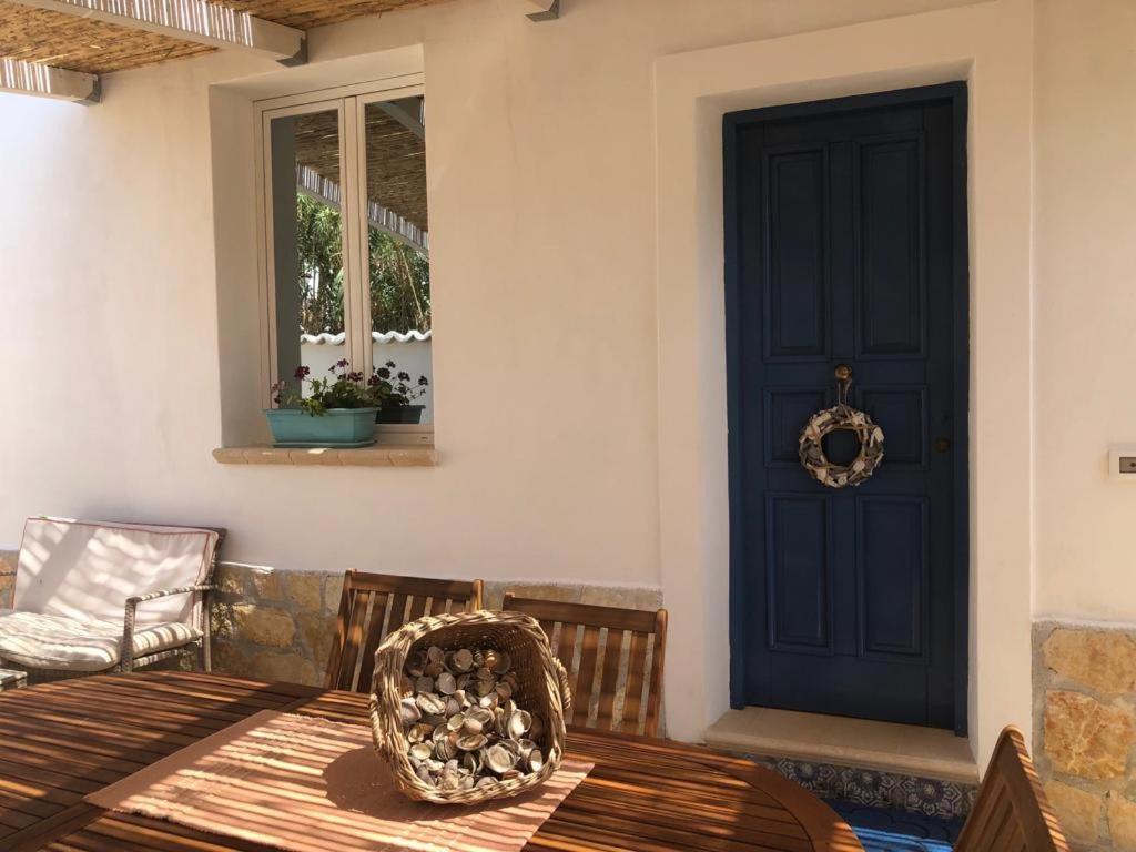 Villa Cala Marina Holidays à Trappeto  Extérieur photo